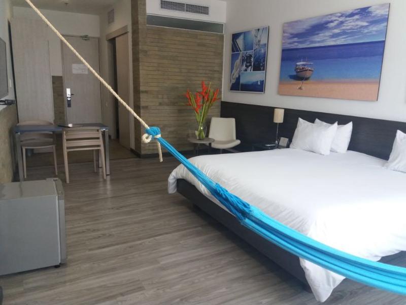 Pop Art Hotel Clc Mamonal Cartagena Екстериор снимка